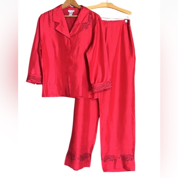 I.S.C. Red Dupioni silk pant suit / set Size Medium - Picture 1 of 12